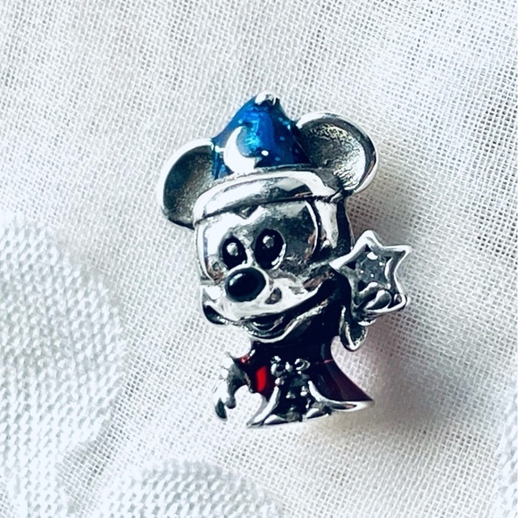 🧙‍♂️ NWOT Mickey Mouse Sorcerer’s Apprentice Charm - Picture 5 of 7